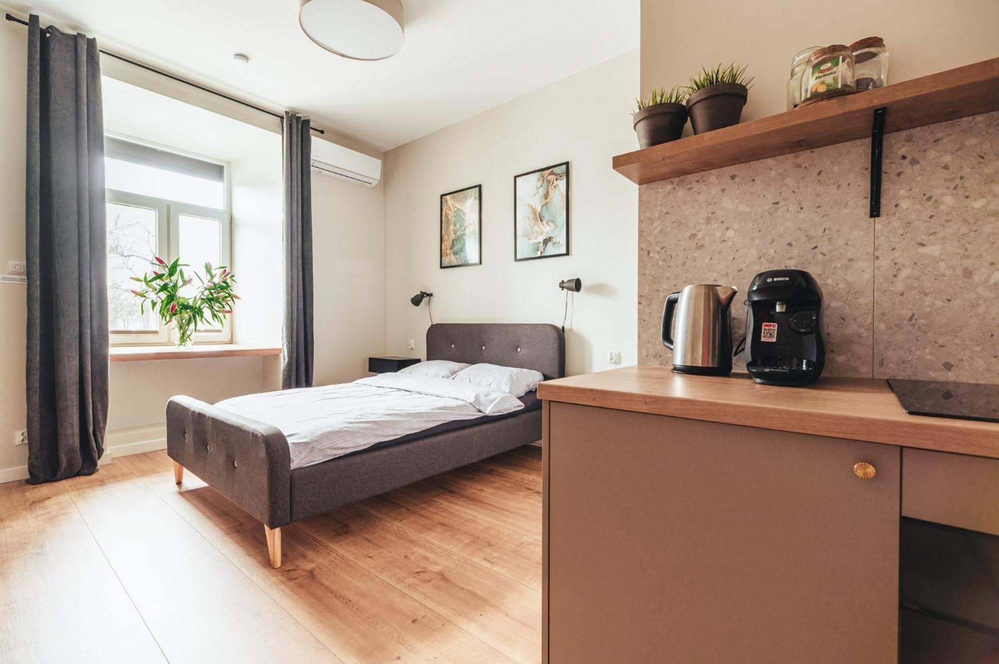 Przytulny Apartament Przy Dworcu Radom Exterior photo